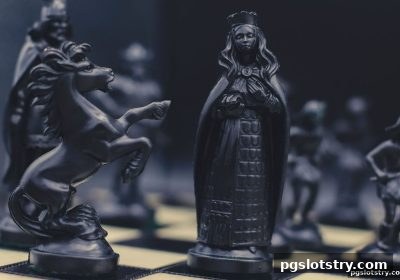 牌九与掼蛋的配对艺术：pg电子试玩网带你解锁骰宝新境界