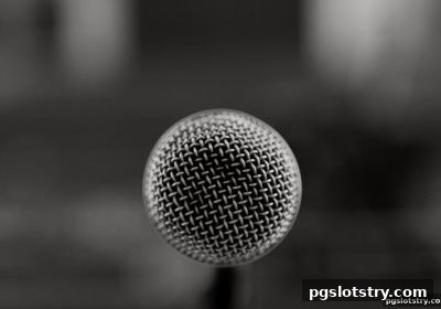 pg电子试玩网：LOL赛事分析师如何为你的博彩决策注入专业洞察